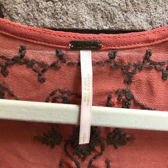 Free People Pennies Sequel Embroidered Top coral Peach small boho sheer - Picture 6 of 9